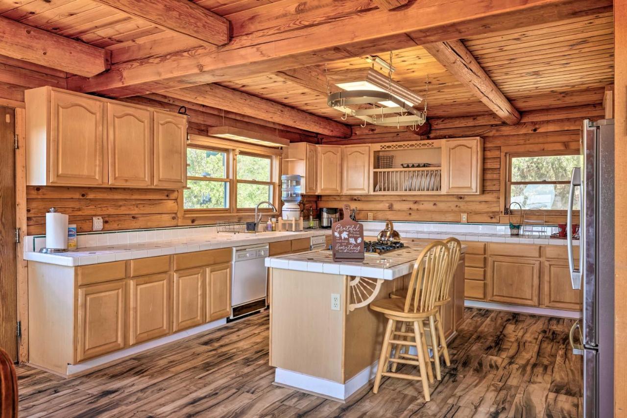 Stunning Log Cabin With Great Views, Firepit, Deck Near Twain Hart Сонора Екстериор снимка